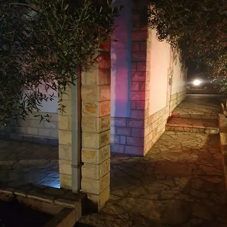 Βίλα Senka